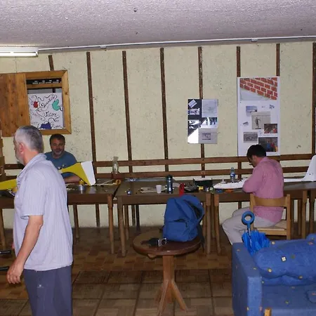 La Cabanne 2*